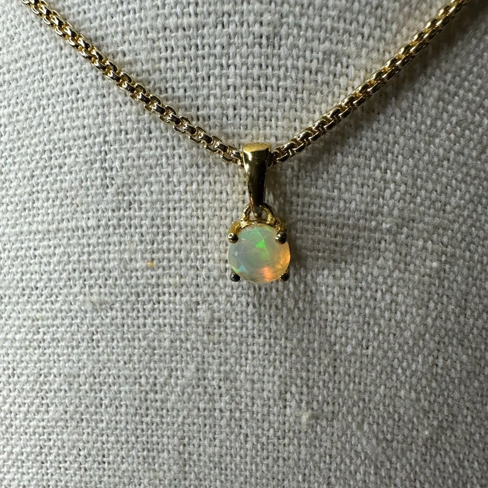 ✨ Dainty Ethiopian Opal Pendant | 18K Gold Plated Over Solid 925 ✨ - Picture 2 of 5
